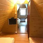 Letnisko Symsar 6, Drewniany Letniskowy Z Ogrodem